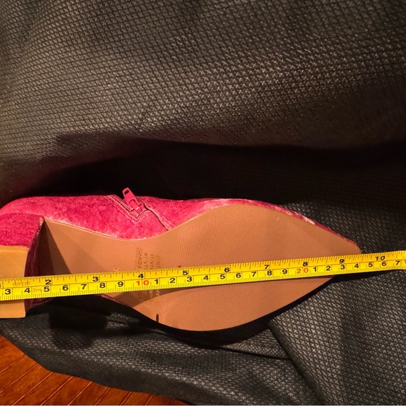 PINK VELVET zip-up stretch boots. 3” heel. SIZE 38. BRAND NEW NEVER WORN. - Picture 10 of 10